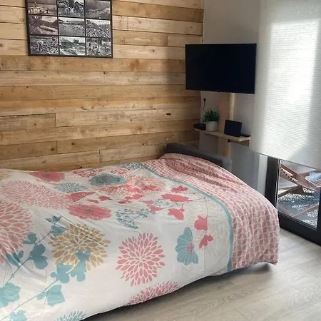 La Méjounète De Lucie